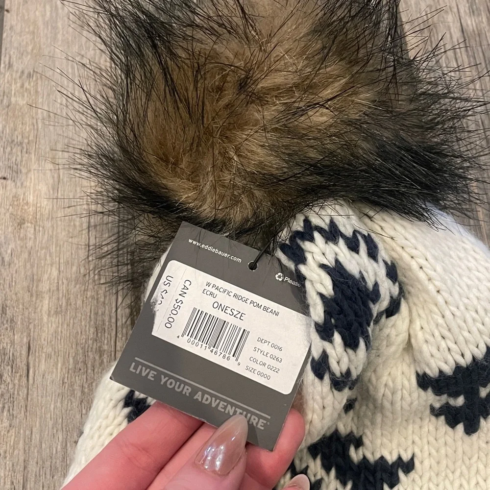 Eddie Bauer Cream and navy Pom-Pom Beanie - Picture 2 of 4